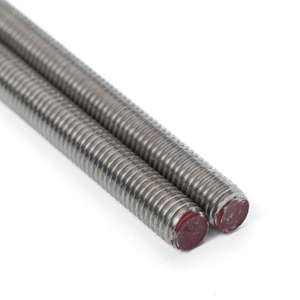 STUD BAR